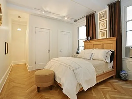 Sold by Corcoran | media 2