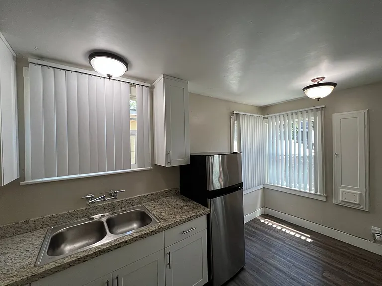 1808 P St — Photo 20