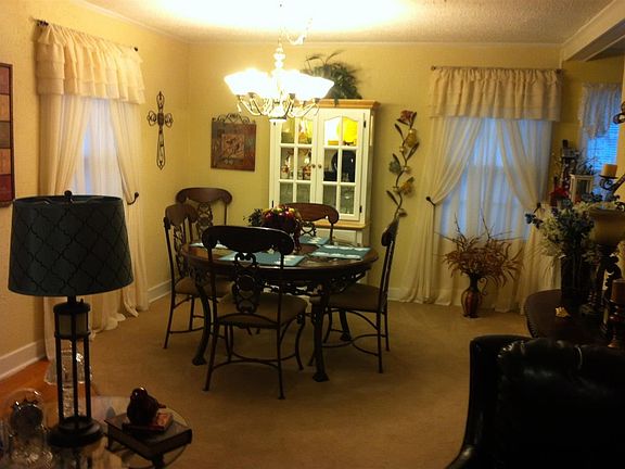 2nd image of 2203 Grand Ave