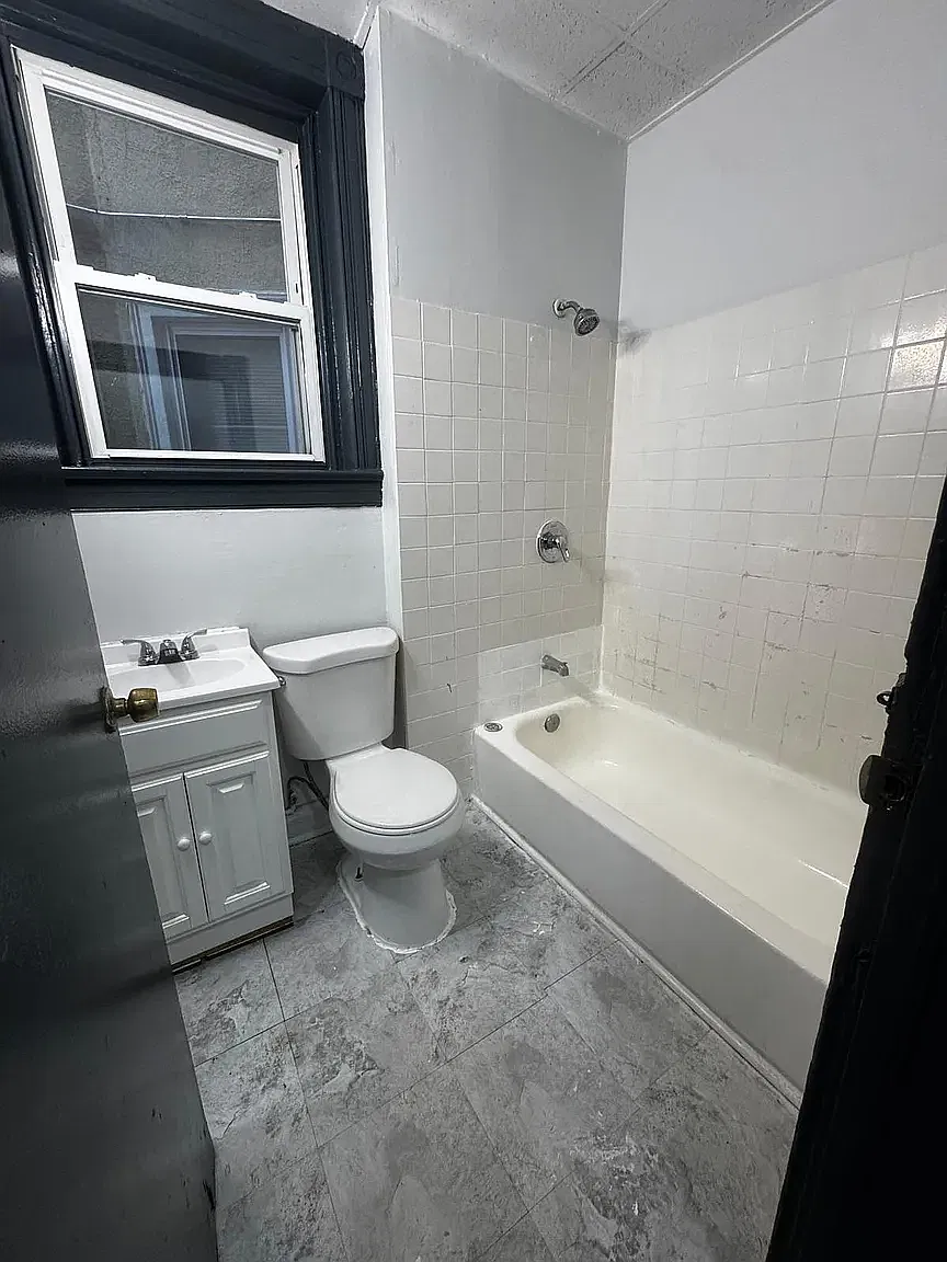 2 bed, $1,750 — Photo 3