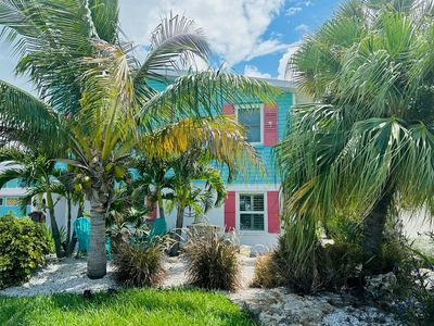 11325 8th St E, Treasure Island, FL, 33706