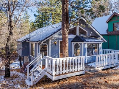 801 Highland Ln, Sugarloaf, CA, 92386