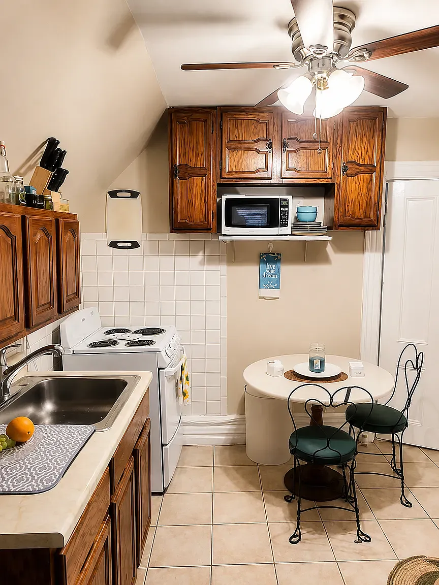 238 Fenimore Street — Photo 4