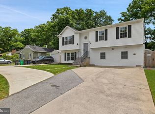 9125 6th St, Lanham, MD 20706