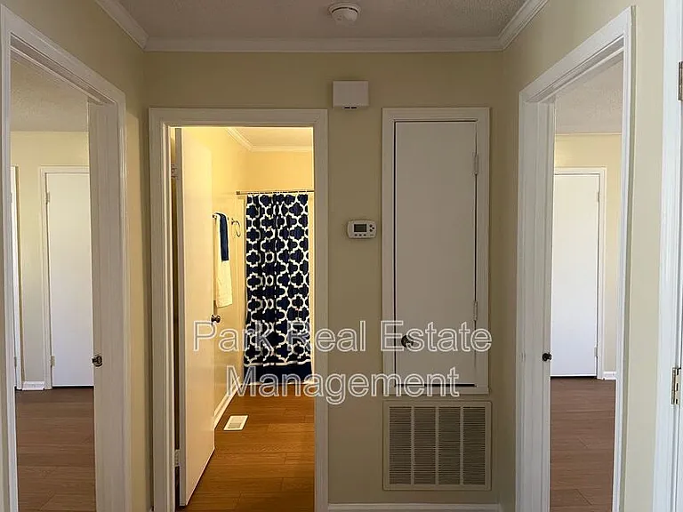 293 Cedar Terrace Rd #B — Photo 8