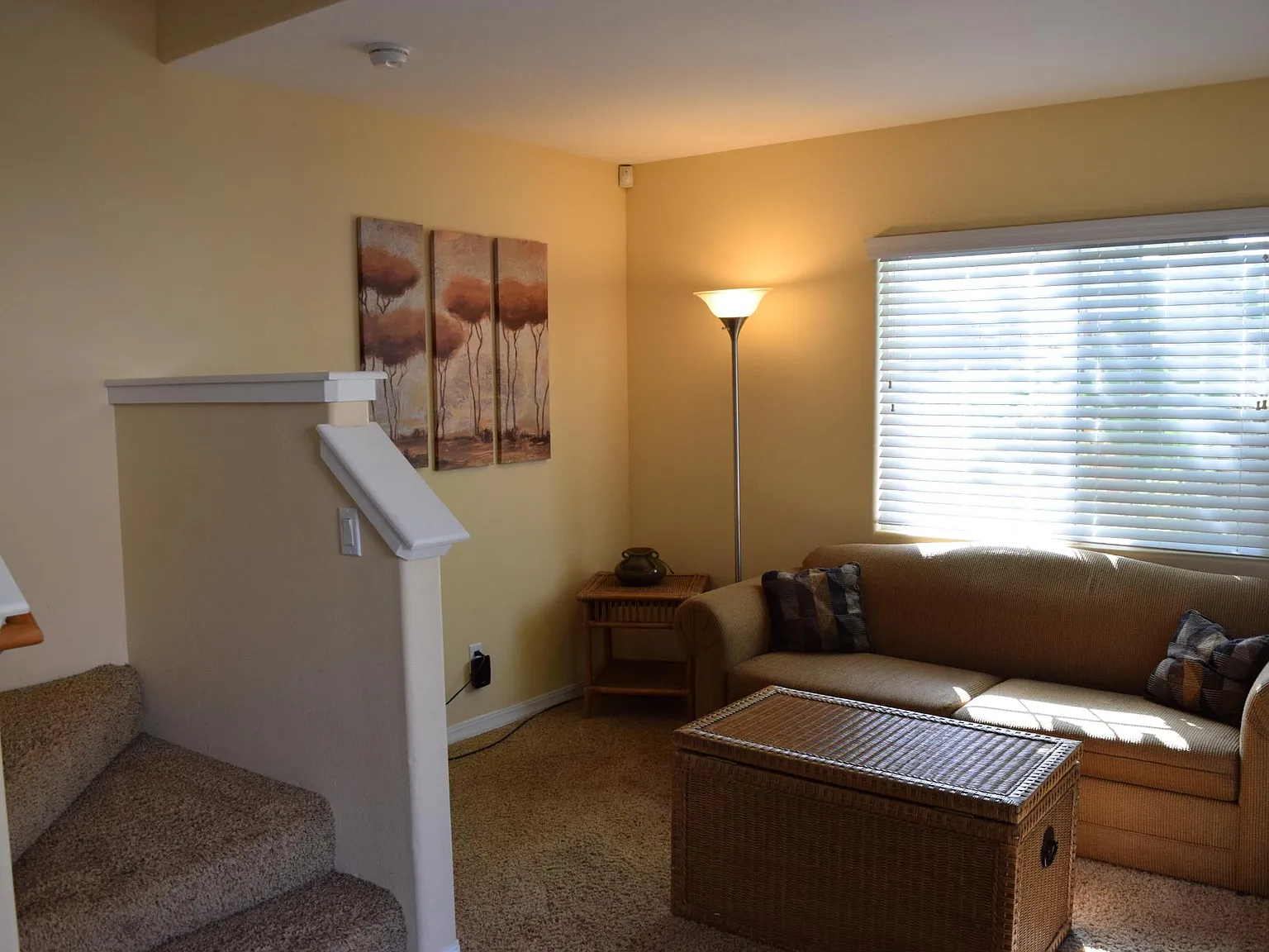 1 bed, 500 sqft, $2,500 — Photo 3