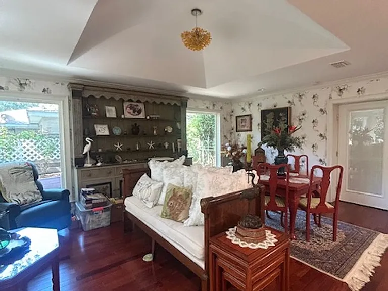 51 Ogden St #A — Photo 6