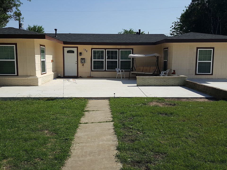 1st image of 138 Sheila Dr
