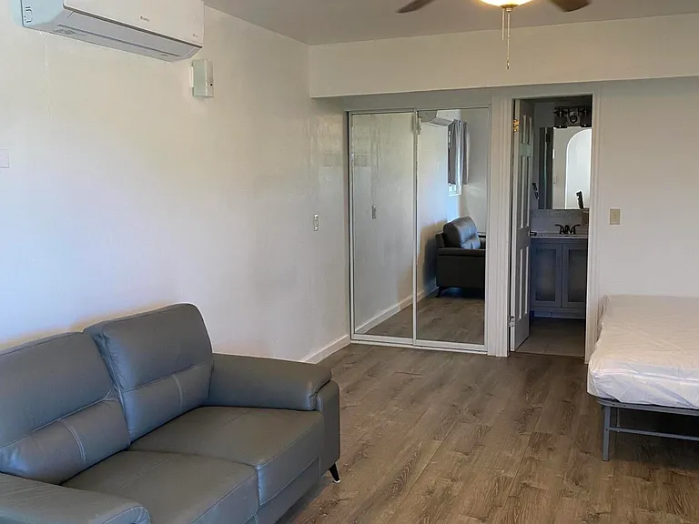 102 Ruby Est — Photo 10