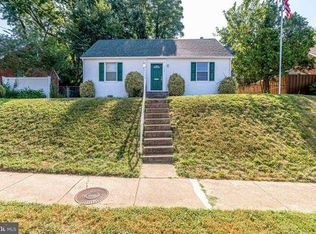 135 Hilton St, Alexandria, VA 22314