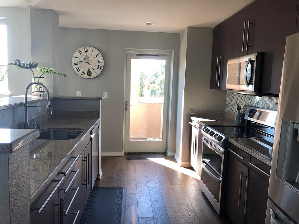 1st image of 1375 Lick Ave #32