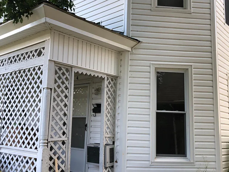 107 E Holston Ave #4 — Photo 11