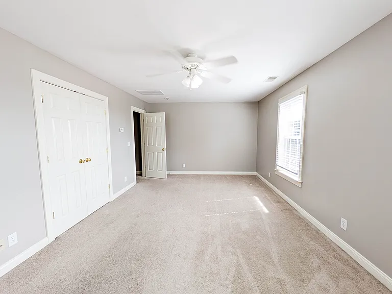 102 Park St — Photo 13