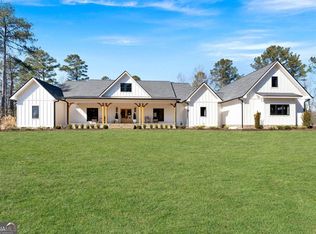 145 Moores Ferry Dr SW, Plainville, GA 30733