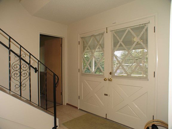 4th image of 4240 Natoma Ave