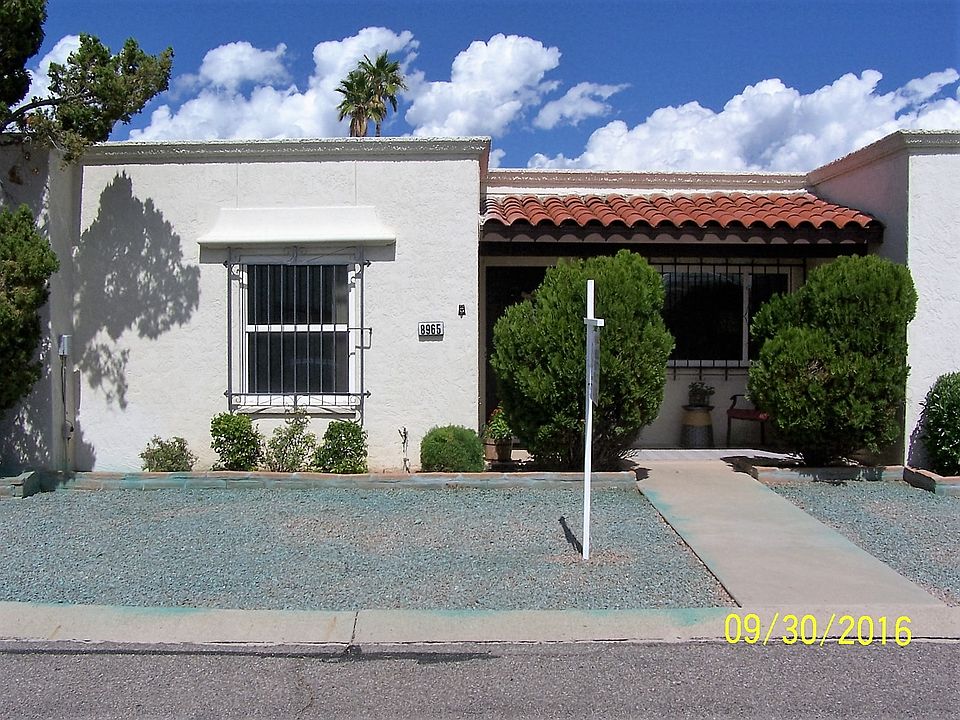 1st image of 8965 E Palms Park Dr