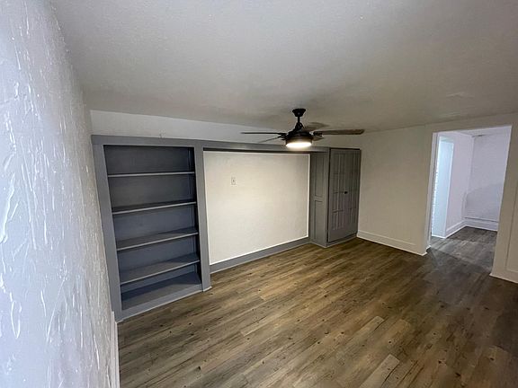 5th image of 1275 N Clarkson St APT 15