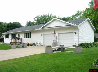 504 4th Ave SE, Mapleton, MN 56065
