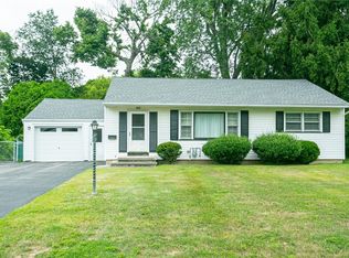 60 Birch Ln, Rochester, NY 14622