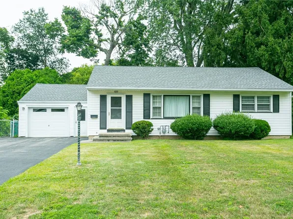 60 Birch Ln, Rochester, NY 14622