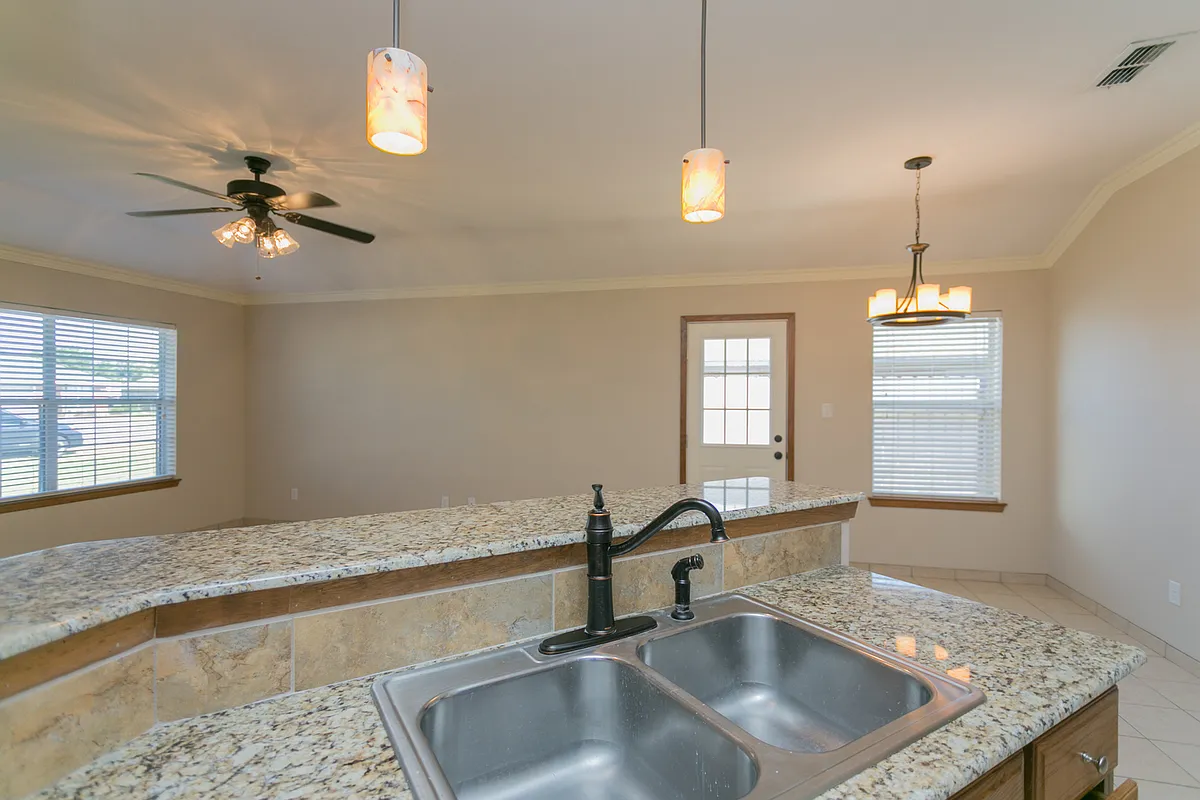 Building Photo - 16150 Rolling Meadows Dr