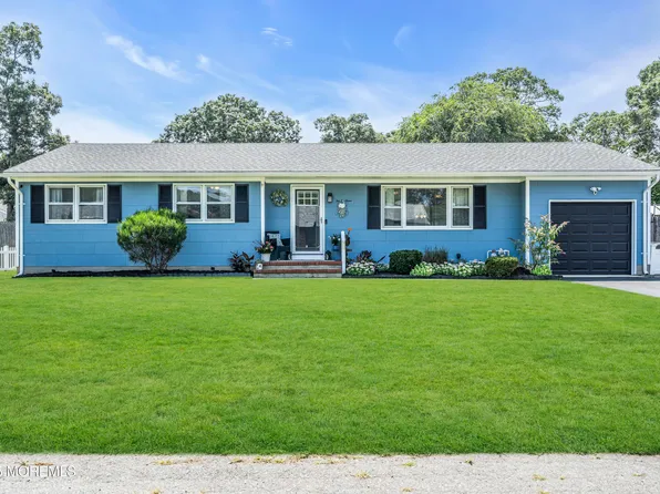 203 Walnut Drive, Lanoka Harbor, NJ 08734