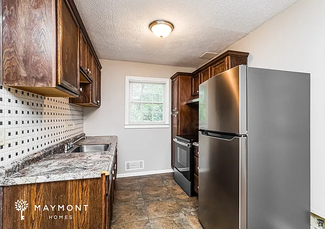 4636 Hamlet Walk SE — Photo 9