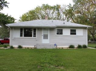 6632 Quebec Ave N, Brooklyn Park, MN 55428