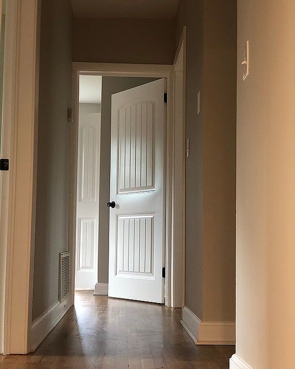 1st image of 101 Williamsburg Dr #1