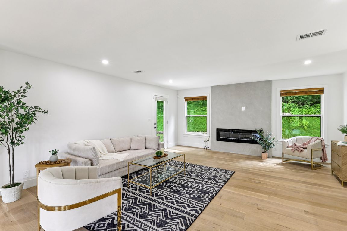 next background image