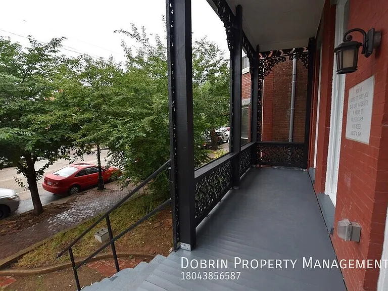 106 E Clay St #A — Photo 2