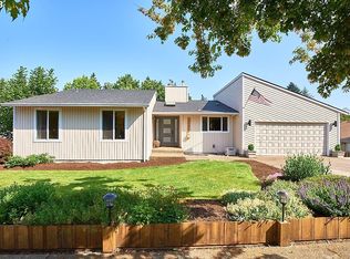 21320 SW Iroquois Dr, Tualatin, OR