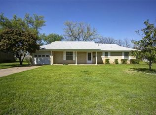 908 Penrod Dr, Granbury, TX 76048