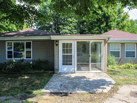 3rd image of 8334 N 46th St