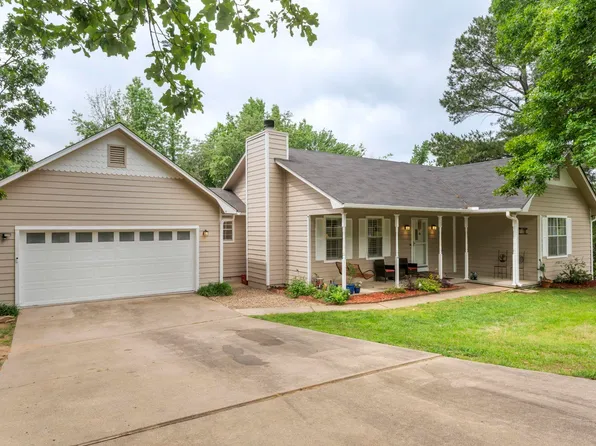 23 S Summit Dr, Cabot, AR 72023