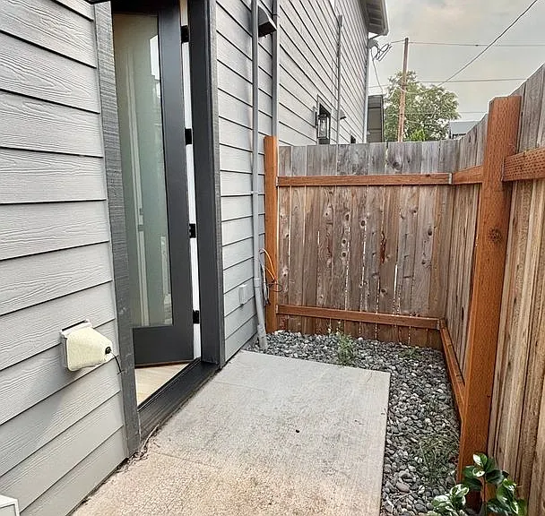 L0553 — Photo 29