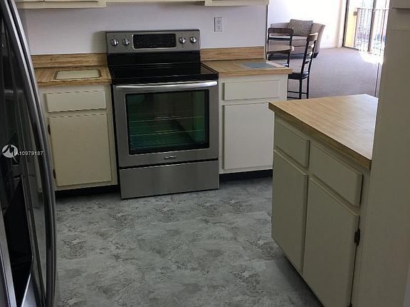 3rd image of 290 174th St APT 2115