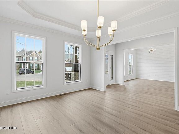 5th image of 2656 Windjammer Ln