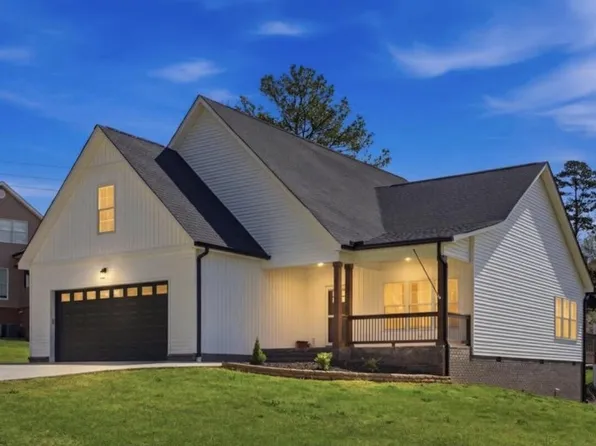 120 Stonewood Dr NW, Cleveland, TN 37311