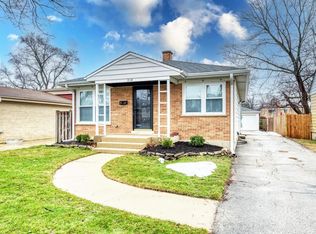 518 Leamington Ave, Wilmette, IL 60091