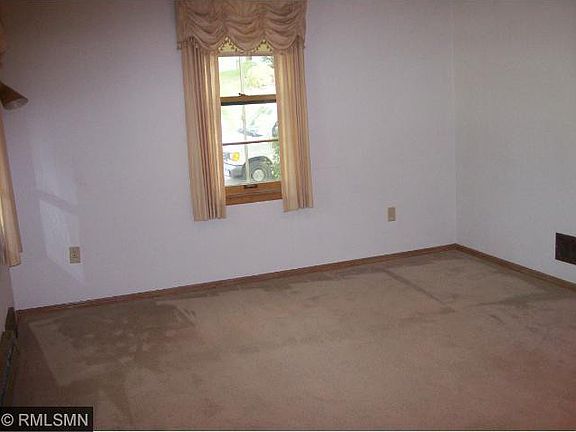 3rd image of 1403 West Ave