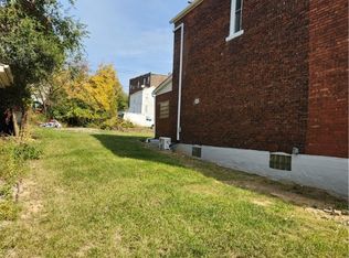 36 Chartiers Ave, Braddock, PA 15104