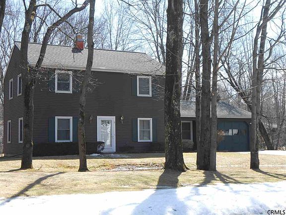 2nd image of 5 Huntwood Dr
