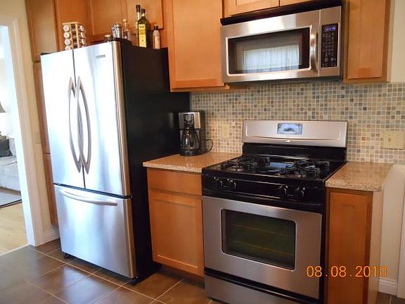 Stainless and Granite, New Cabinets