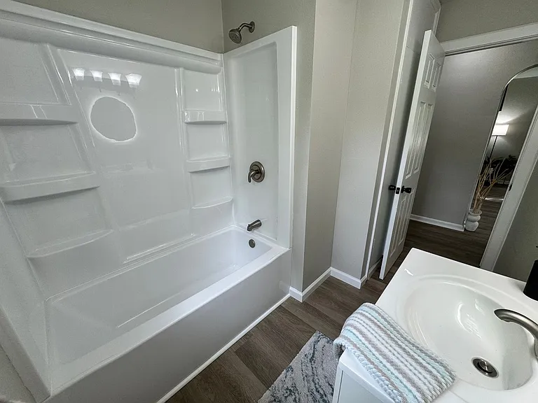 4351 Texas St — Photo 10