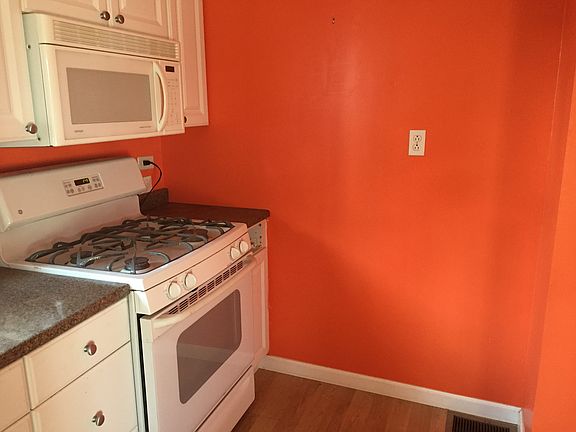 4th image of 7 Prospect Ave