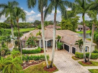 12583 Brookwood Ct, Fort Lauderdale, FL 33330