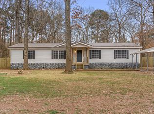 2011 Chelsy Dr, Benton, LA 71006