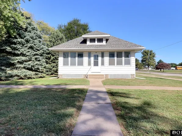 100 W Elm St, Cedar Bluffs, NE 68015