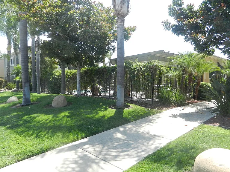 12719 Robison Blvd #15 — Photo 31